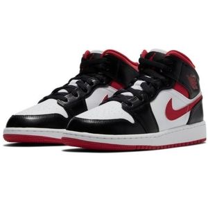 AJ 1 Red/Blk/Wht Jordan 1 Mids Kids Sz 6.5 / Wmn 8